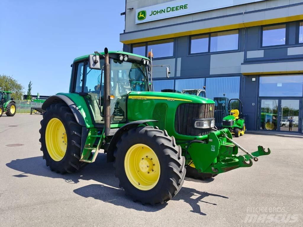 John Deere 6620 الجرارات