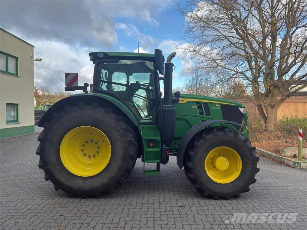 John Deere 6R 175 الجرارات