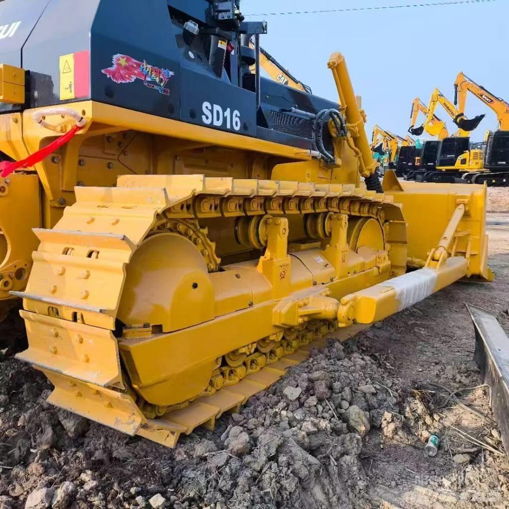 Shantui SD 16 L معدات تمهيد الطرق