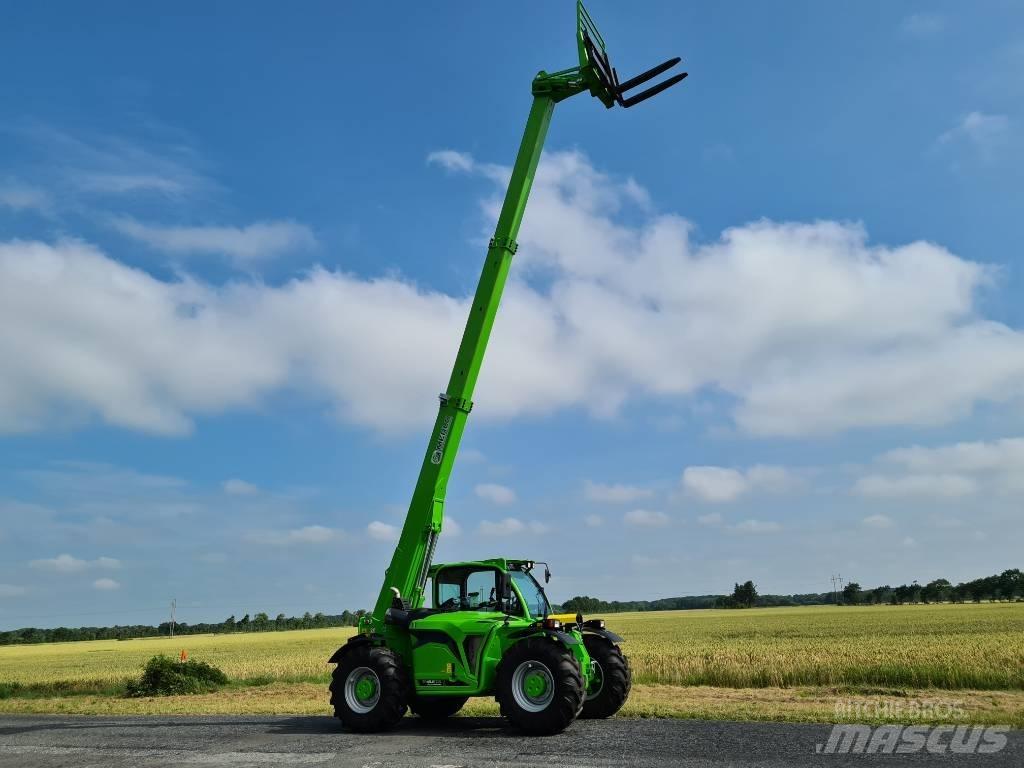 Merlo TF 45.11 مناولات متداخلة