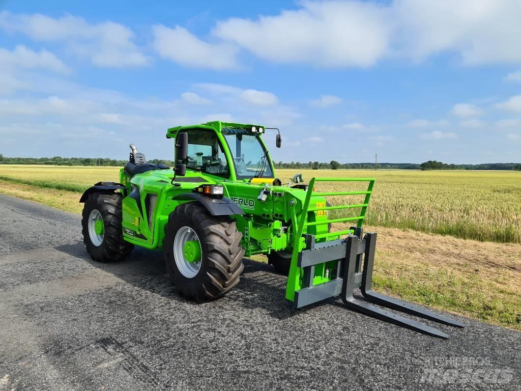 Merlo TF 45.11 مناولات متداخلة