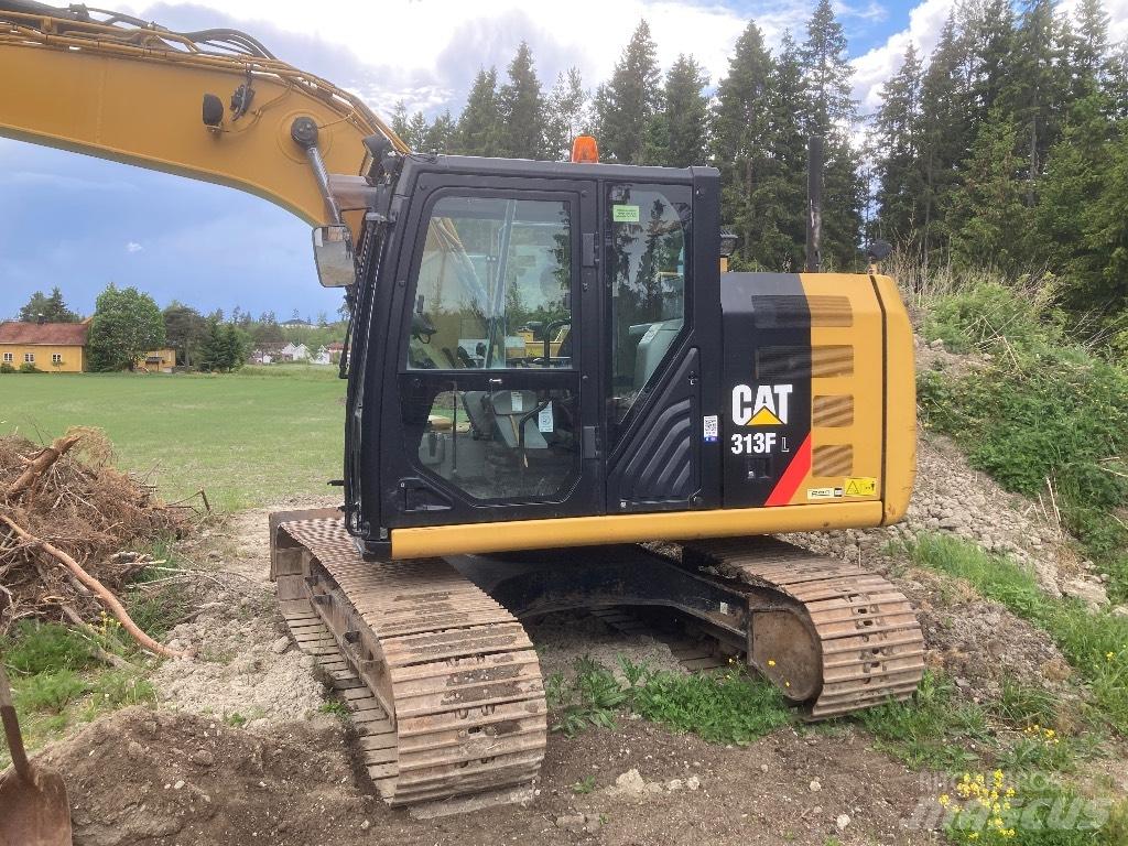 CAT 313 F L حفارات زحافة