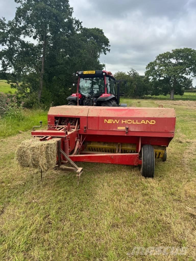 New Holland 378 محزمات مربعة