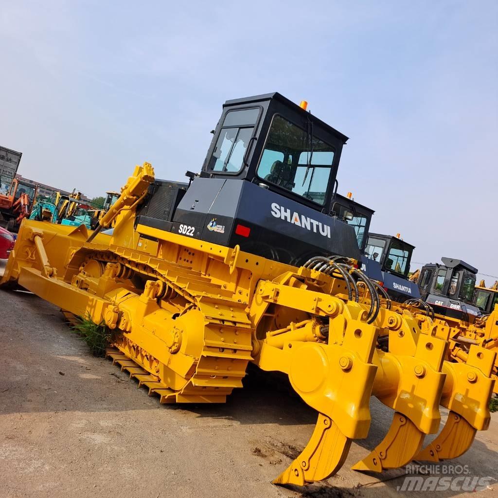 Shantui SD 22 بلدوزرات مجنزرة