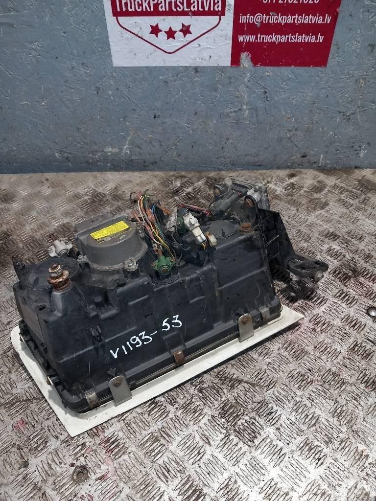 Volvo FH 12    20861576 كابينة والداخلية