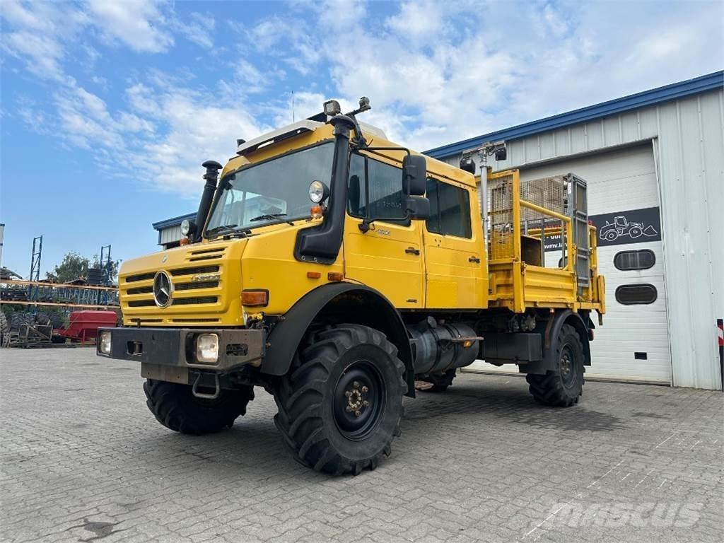 MB Trac U 4000 الجرارات