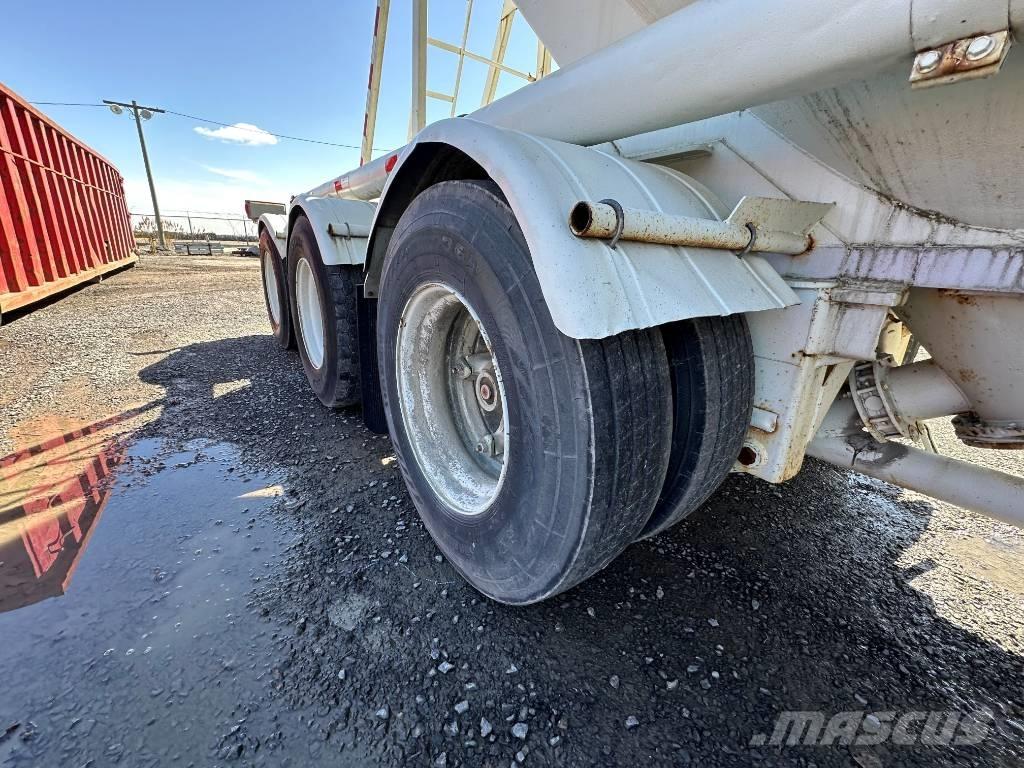 Fruehauf TR-90 مقطورات ذات صهاريج