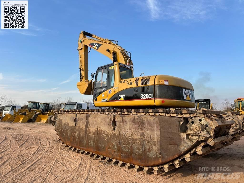 CAT 320 C L الحفارات البرمائية