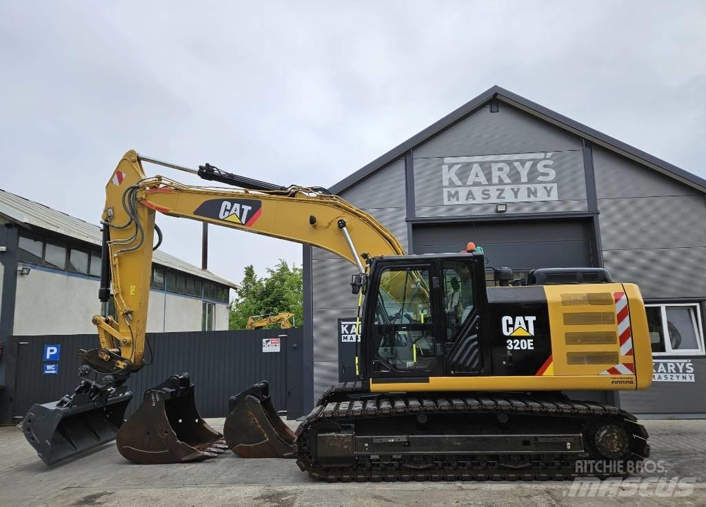 CAT 320 E حفارات زحافة