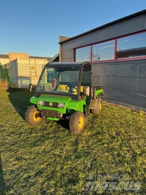 John Deere Gator TE ماكينات منفعة عامة