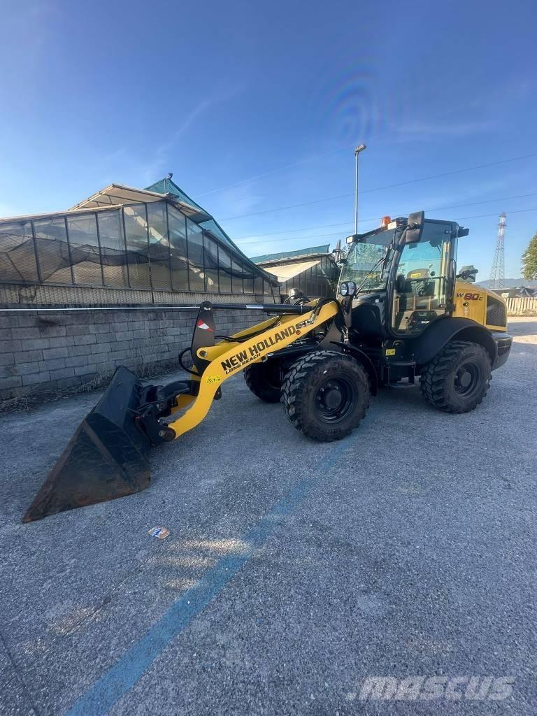 New Holland W 80 C لوادر بعجل