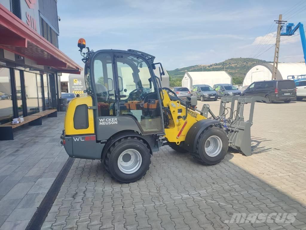 Wacker Neuson WL 25 لوادر بعجل