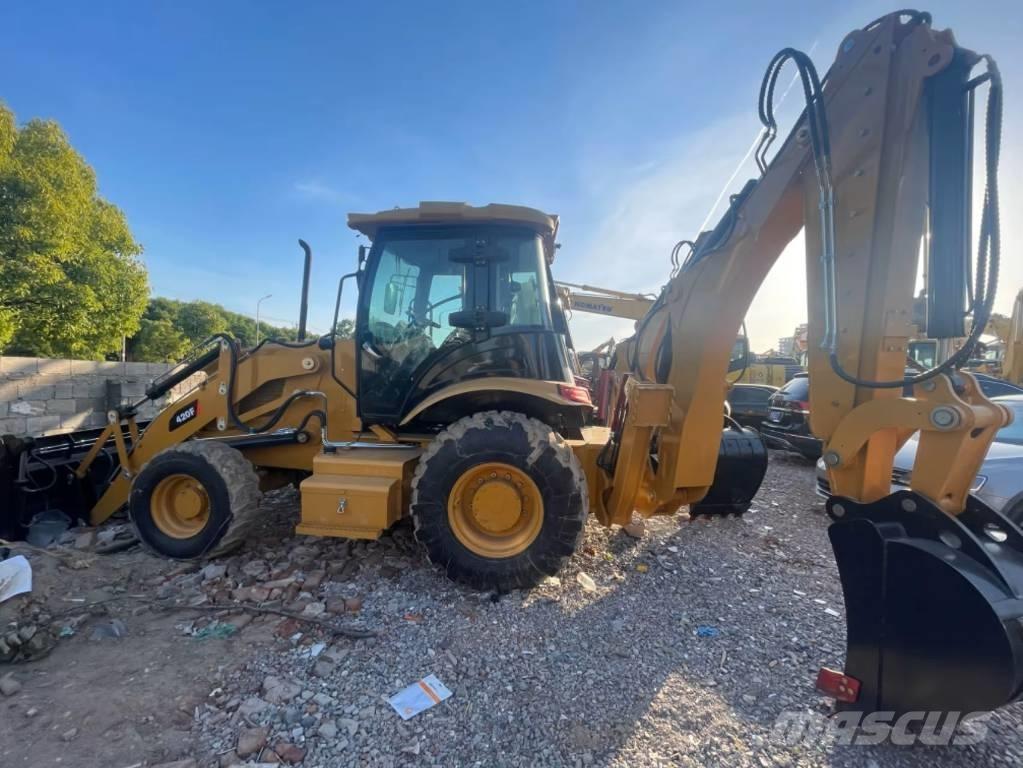CAT 420F لوادر ذات جرافات عكسية