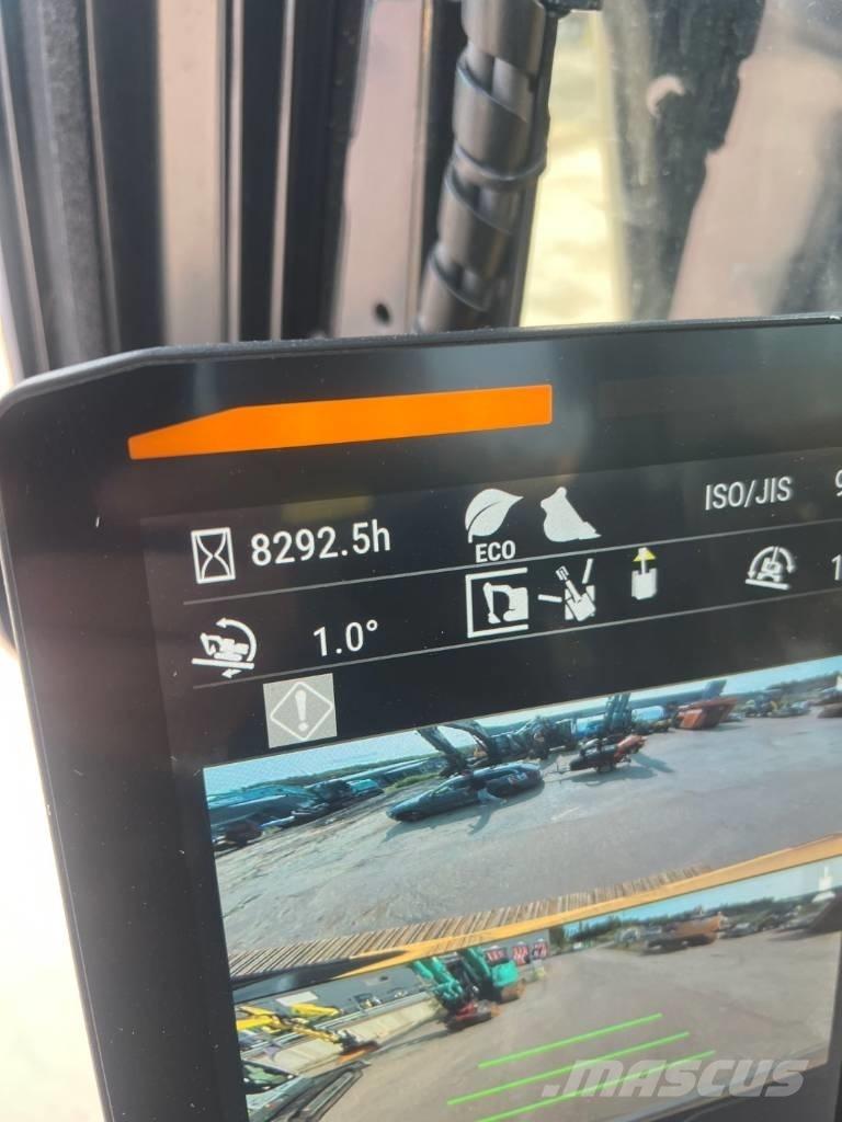 CAT 330 حفارات زحافة