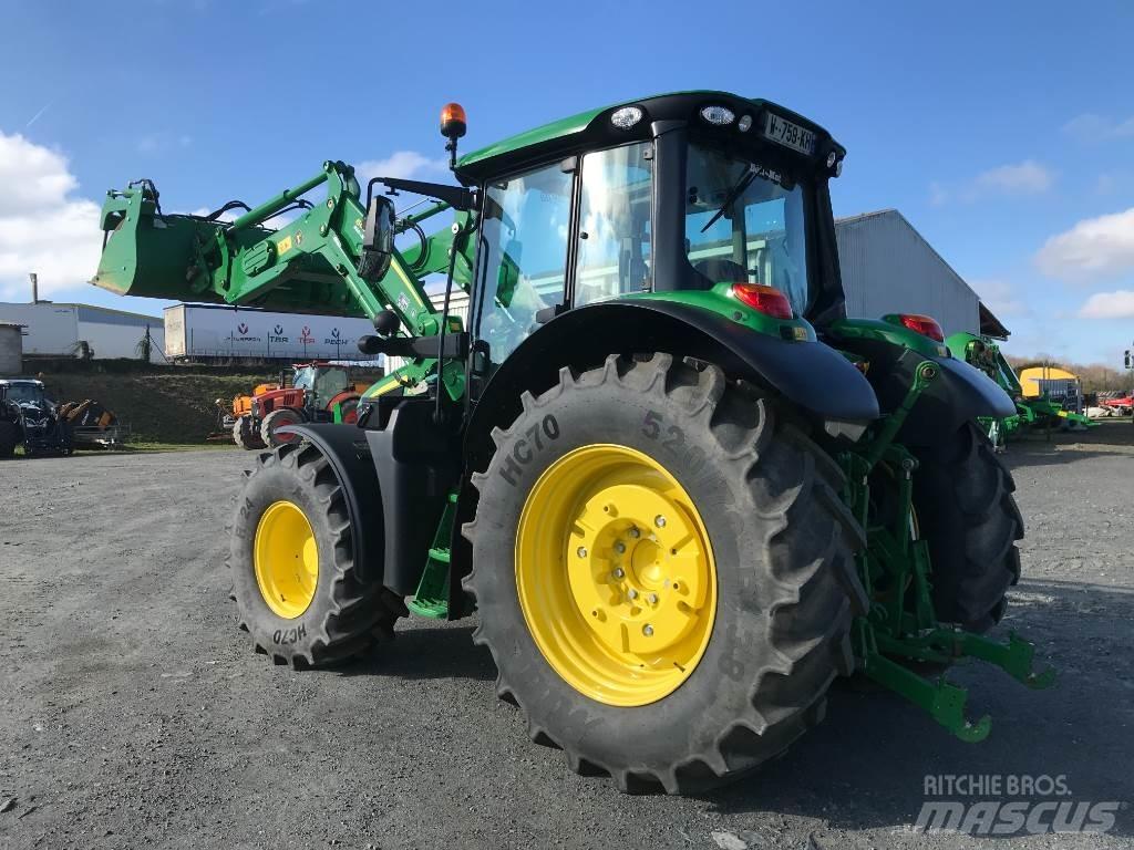 John Deere 6100 M الجرارات