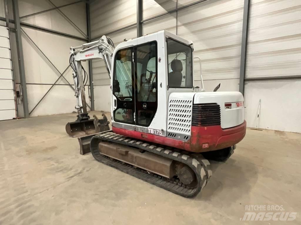 Takeuchi TB 175 حفارات وسط 7 طن - 12 طن