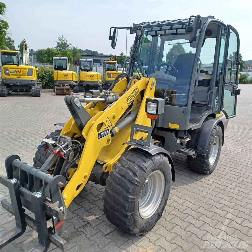 Wacker Neuson WL38 لوادر بعجل