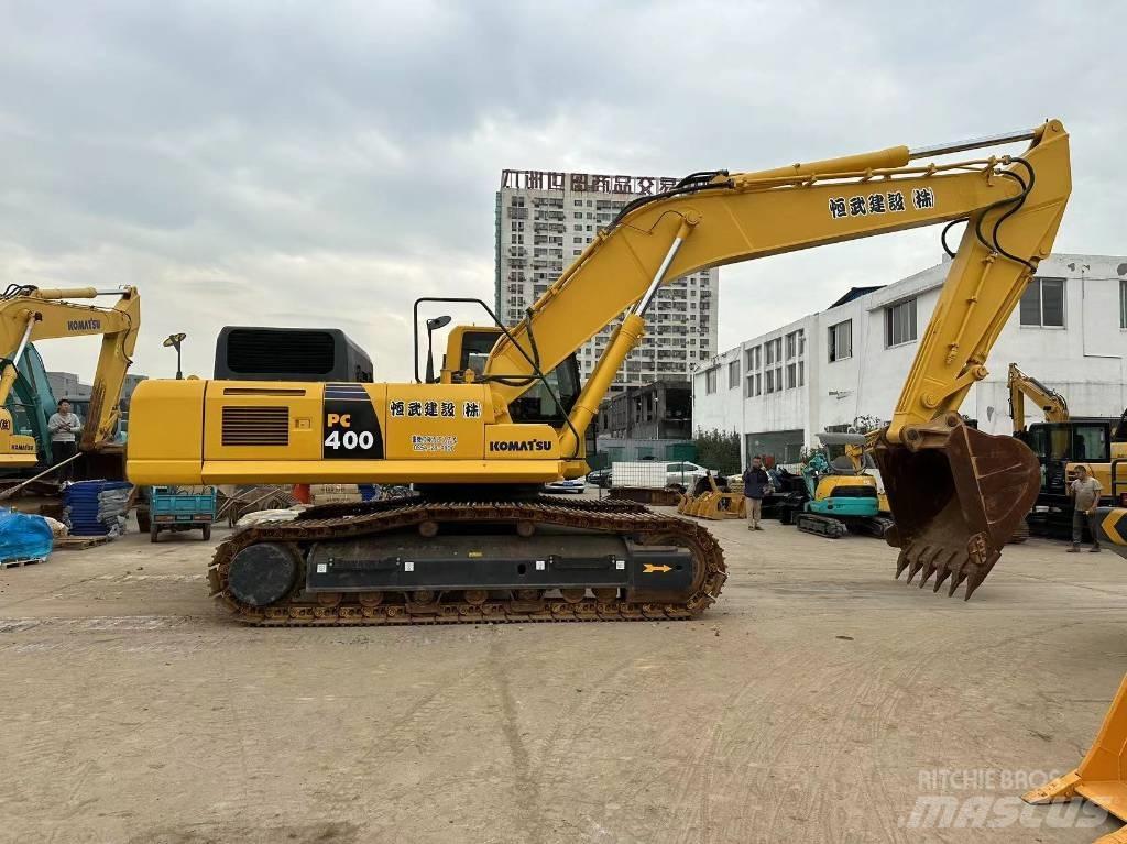 Komatsu PC 400 حفارات زحافة