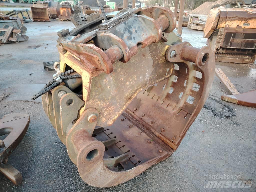 Engcon Koura خطاطيف