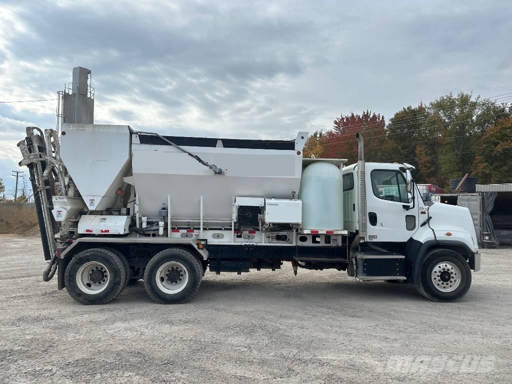 Freightliner 108 SD شاحنات أخرى