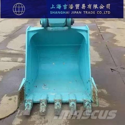 Kobelco SK 130 حفارات زحافة