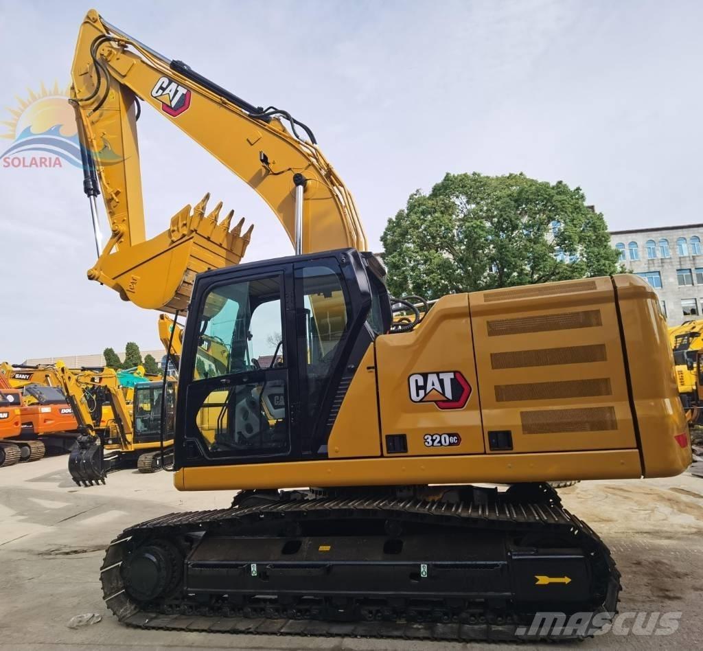 CAT 320 GC حفارات زحافة
