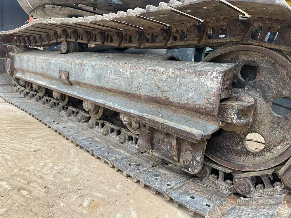 Wacker Neuson 8003 حفارات وسط 7 طن - 12 طن