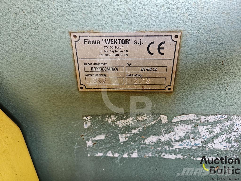  Wektor BT-60/2s أخرى