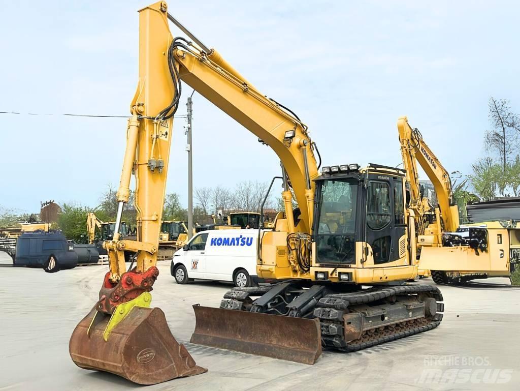 Komatsu PC 138 US حفارات زحافة