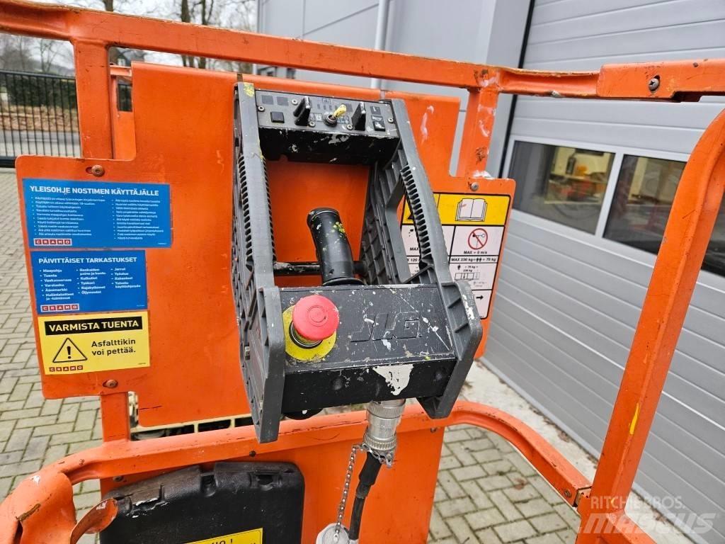 JLG 1930 ES رافعات مقصية الشكل
