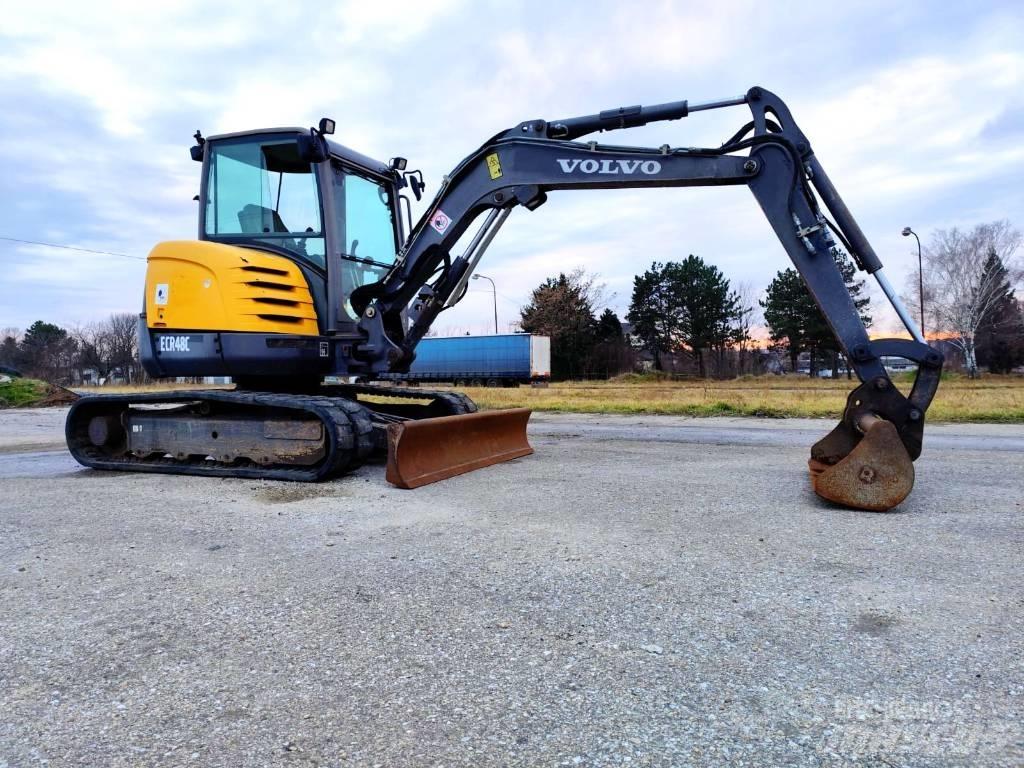 Volvo ECR 48 C حفارات صغيرة أقل من 7 طن (حفارات صغيرة)