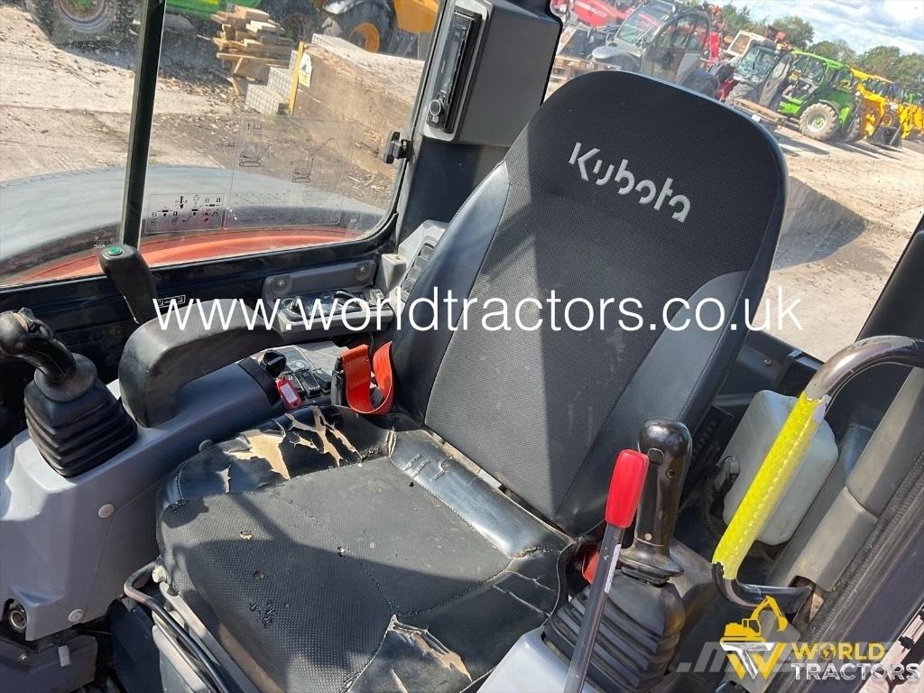 Kubota KX 057-4 حفارات صغيرة أقل من 7 طن (حفارات صغيرة)