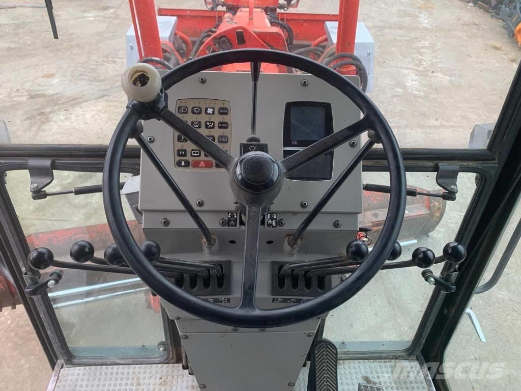 O&K F 106 A معدات تمهيد الطرق