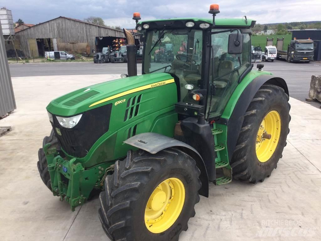 John Deere 6190R الجرارات
