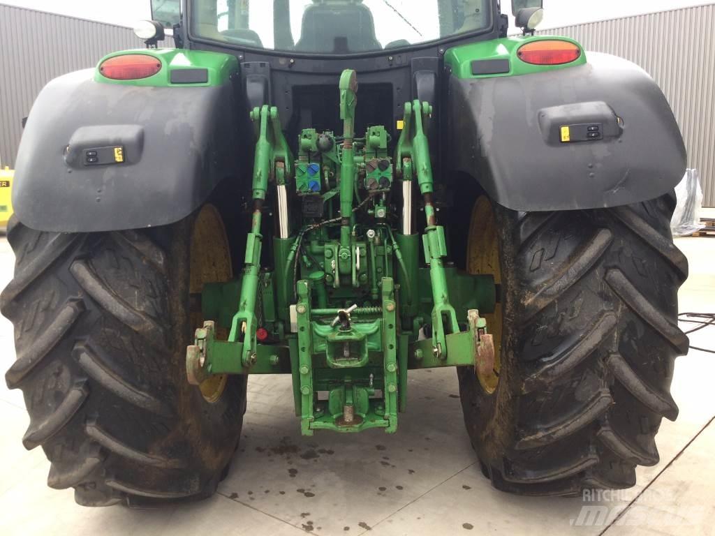 John Deere 6190R الجرارات