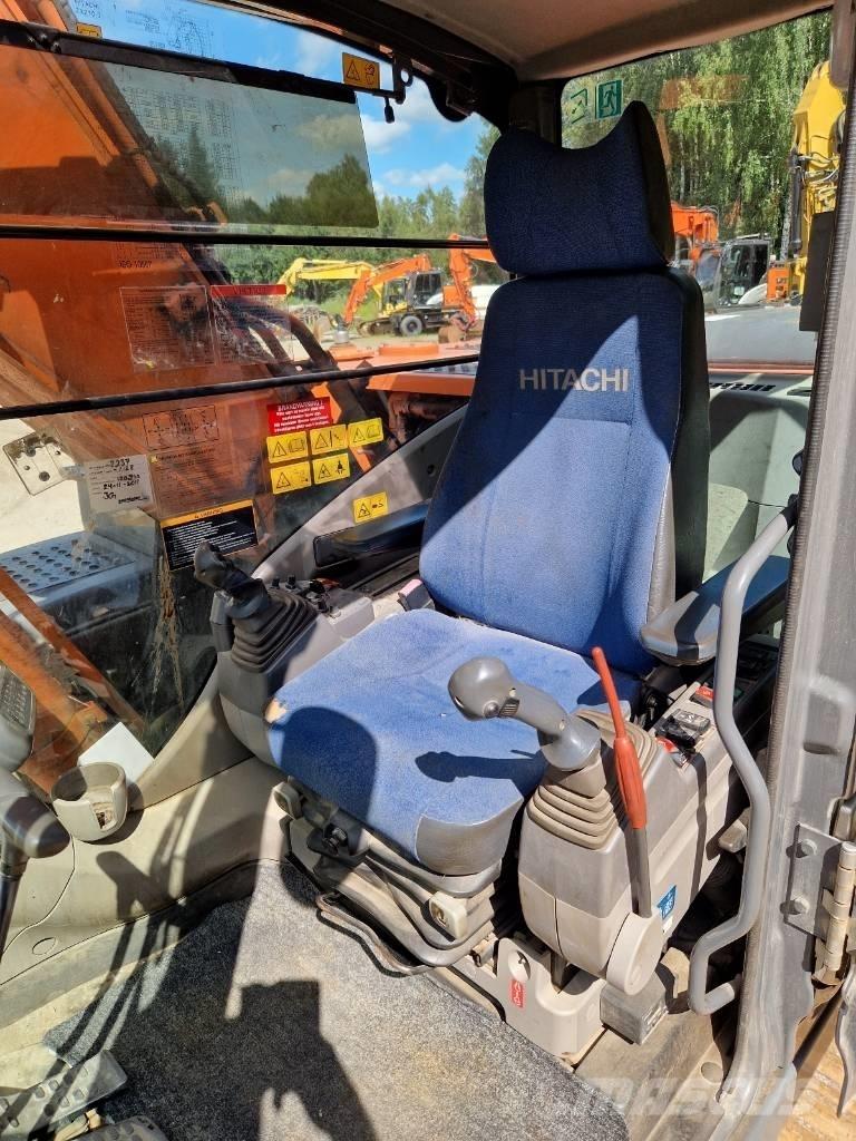Hitachi ZX 210 LC-3 حفارات زحافة