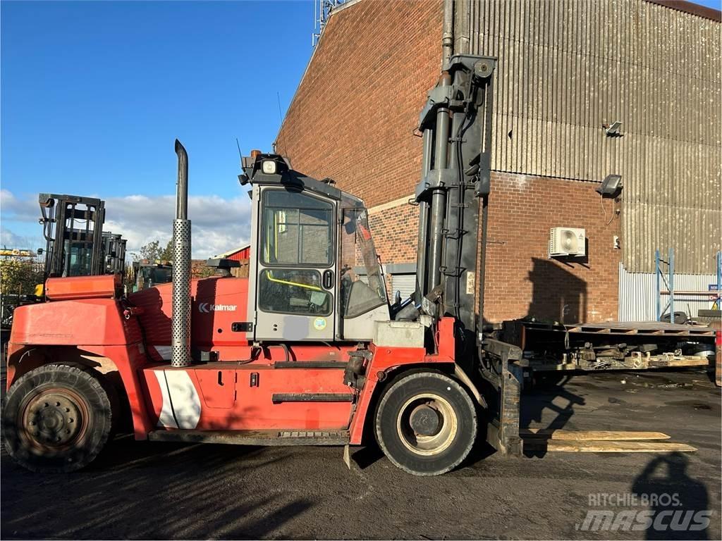 Kalmar DCE150-12 شاحنات الديزل