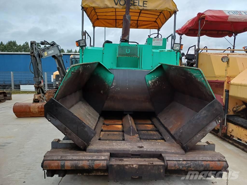 Vögele super 1302 معدات السفلتة