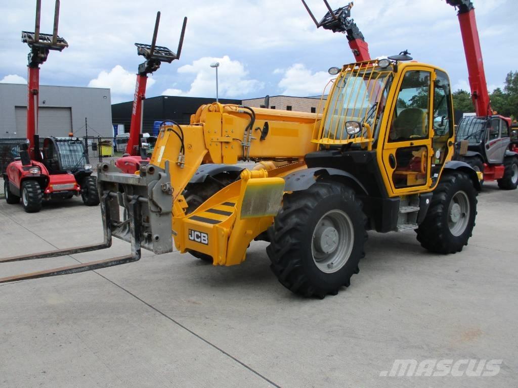 JCB 535-125 (624) مناولات متداخلة