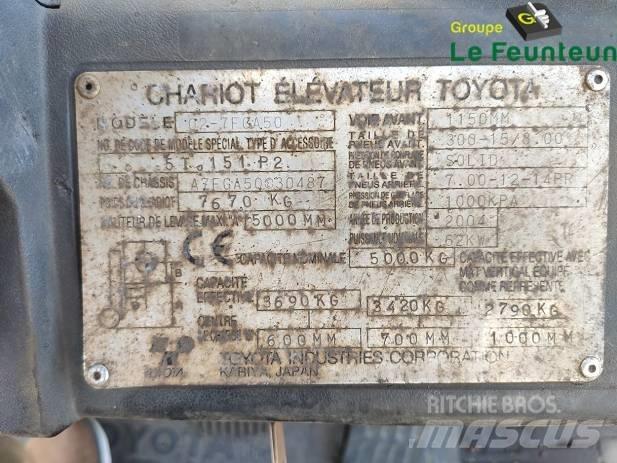 Toyota 02-7 FG A 50 شاحنات LPG