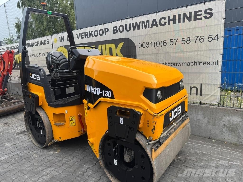 JCB VMT 430-130 مداحل ثنائية الاسطوانة