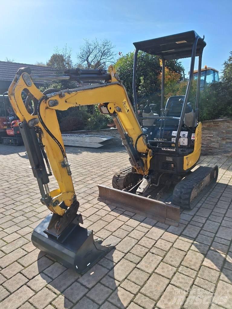 Yanmar Vio 17 حفارات صغيرة أقل من 7 طن (حفارات صغيرة)