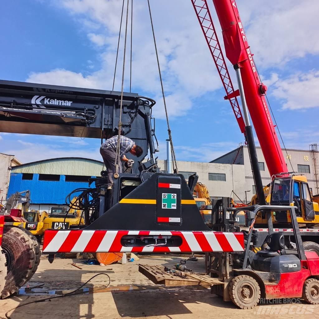 Kalmar DRF 450 رافعات حاويات