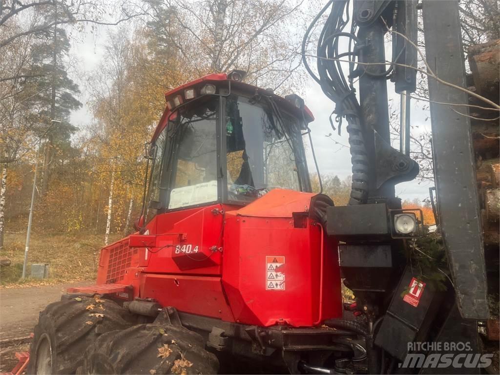 Valmet 840.4 شاحنات