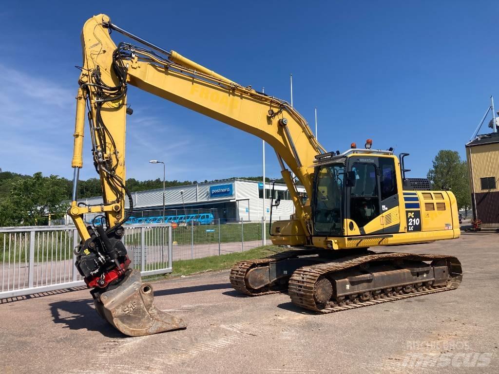 Komatsu PC 210 LC-11 حفارات زحافة