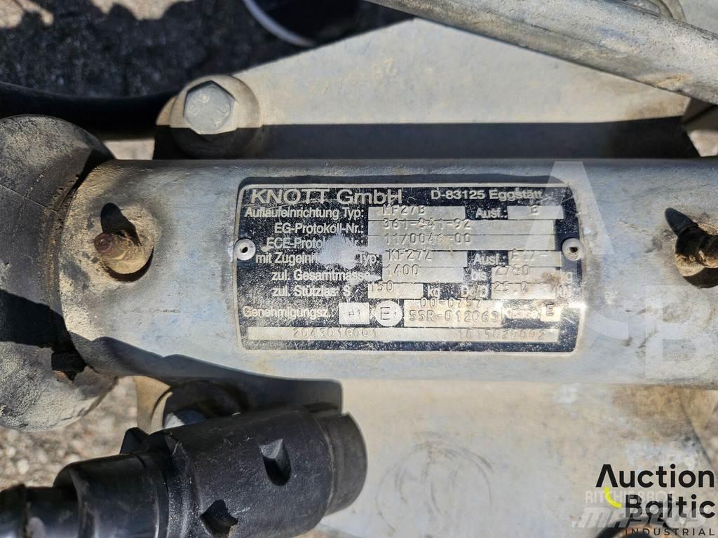  Rydwan EURO B2600 نصف مقطورات بباب جانبي