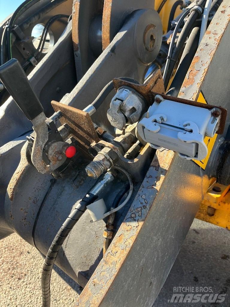 Volvo L60H, 3.322tim لوادر بعجل