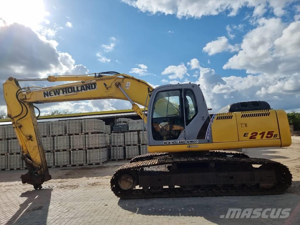 New Holland 215B حفارات زحافة