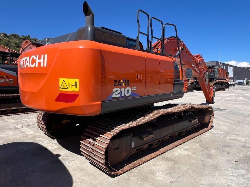 Hitachi ZX 210 LC-6 حفارات زحافة