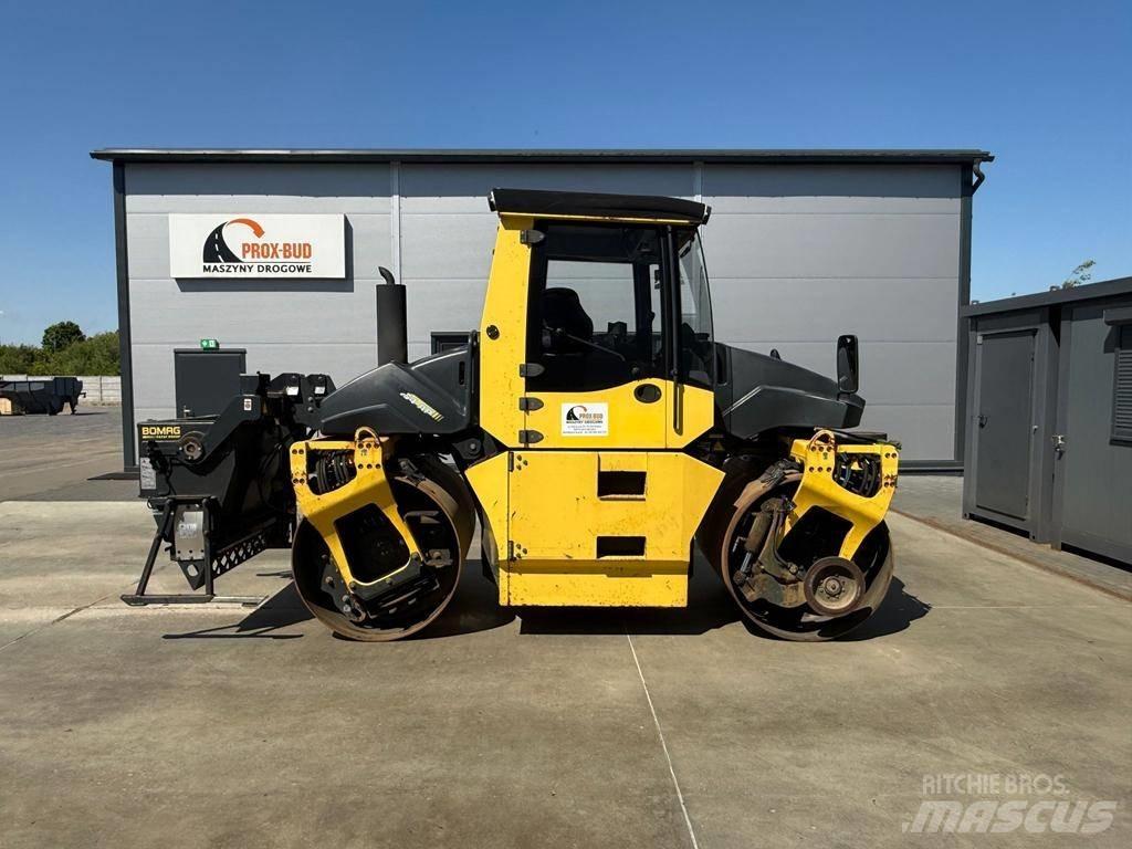 Bomag BW 154 AP-4 مداحل ثنائية الاسطوانة